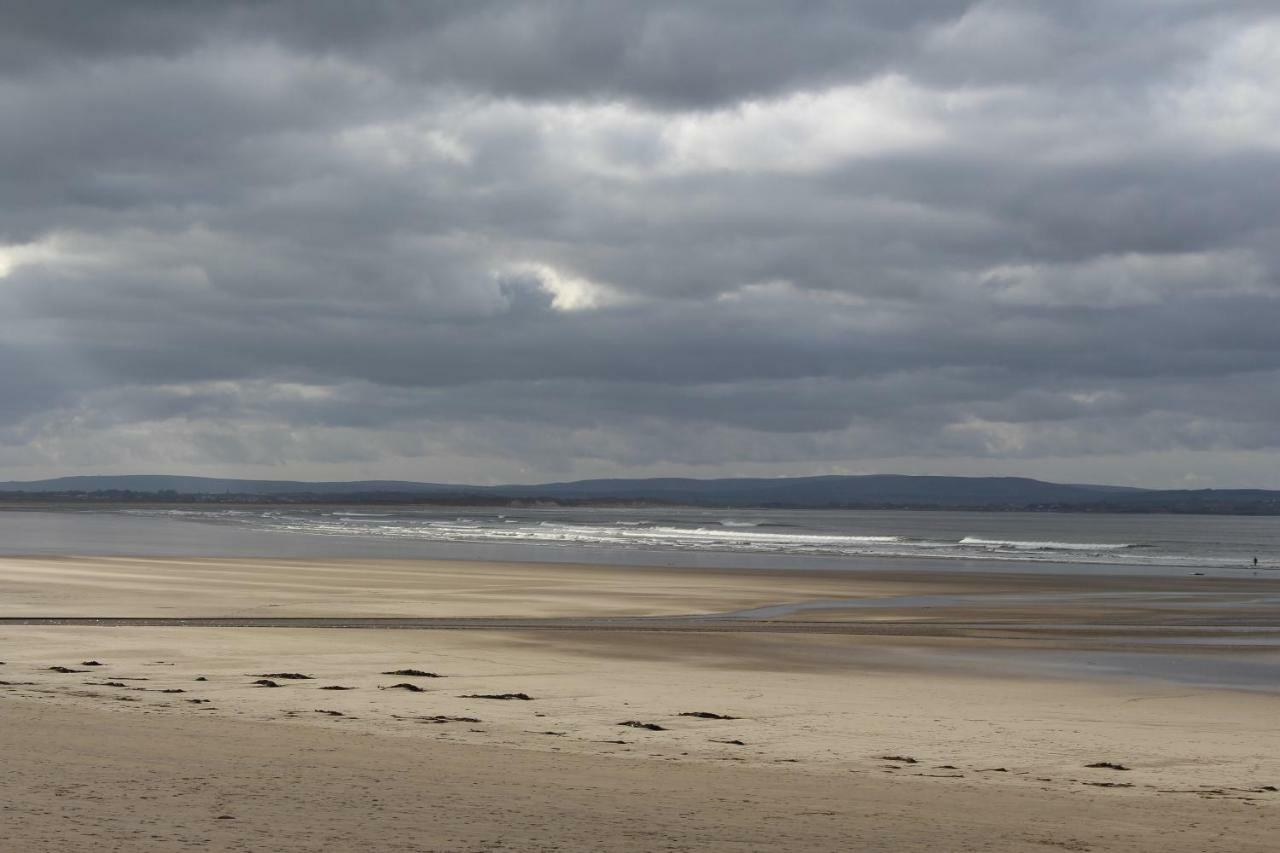 The Beach House Enniscrone Exterior photo